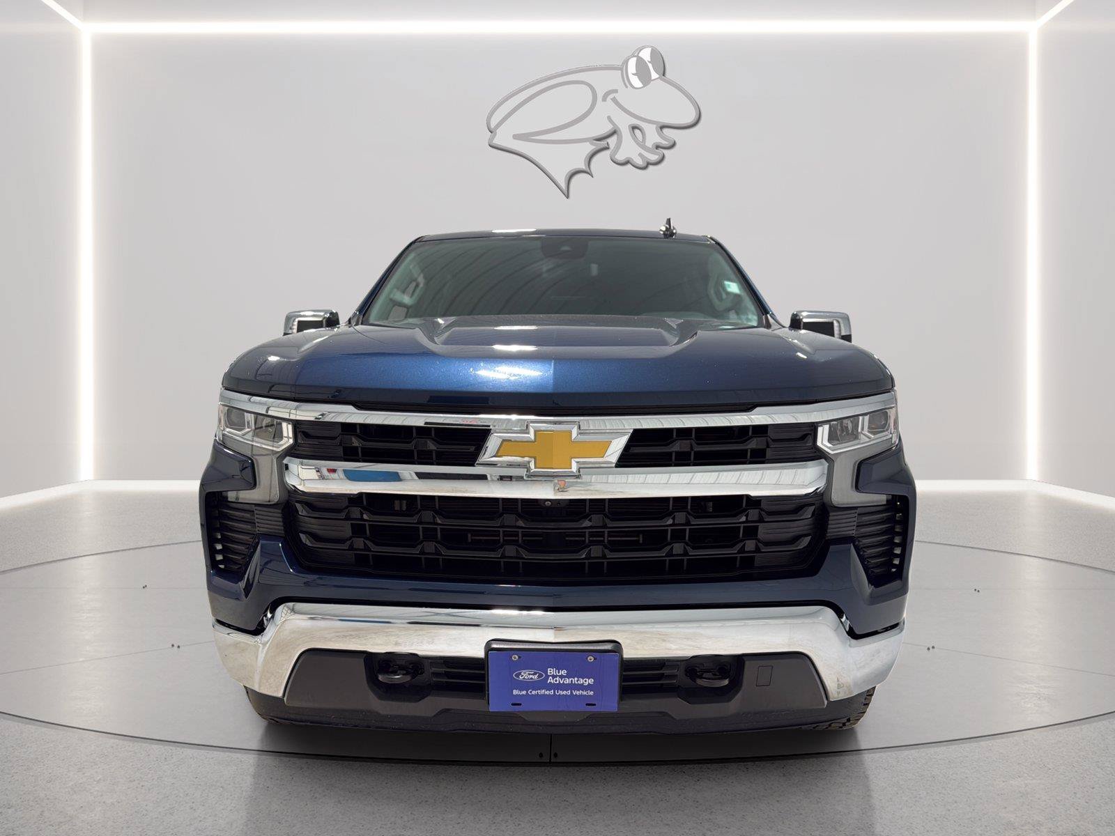 Used 2022 Chevrolet Silverado 1500 LT w/ Safety Package AWD/4WD image 9