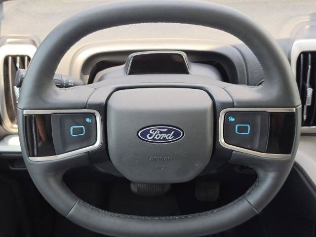 Certified 2025 Ford Expedition Active RWD image 19