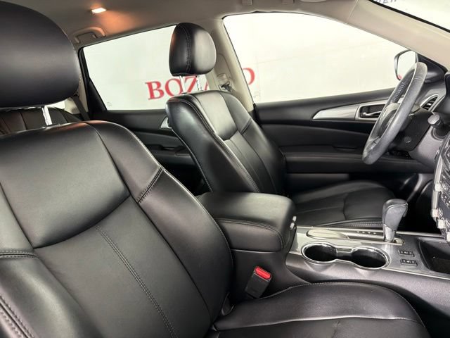 Used 2020 Nissan Pathfinder SL FWD image 16