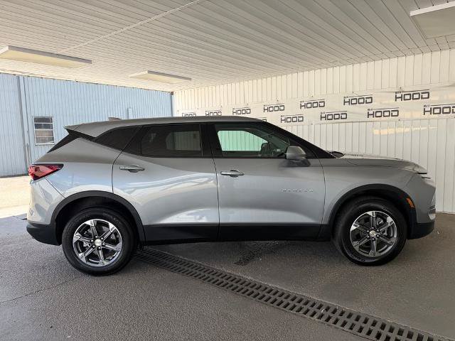 Used 2025 Chevrolet Blazer LT FWD image 21