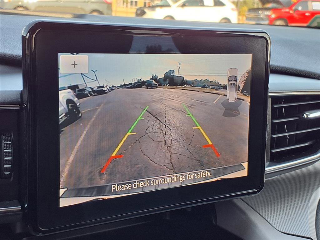 Certified 2023 Ford Explorer XLT w/ Equipment Group 202A image 14