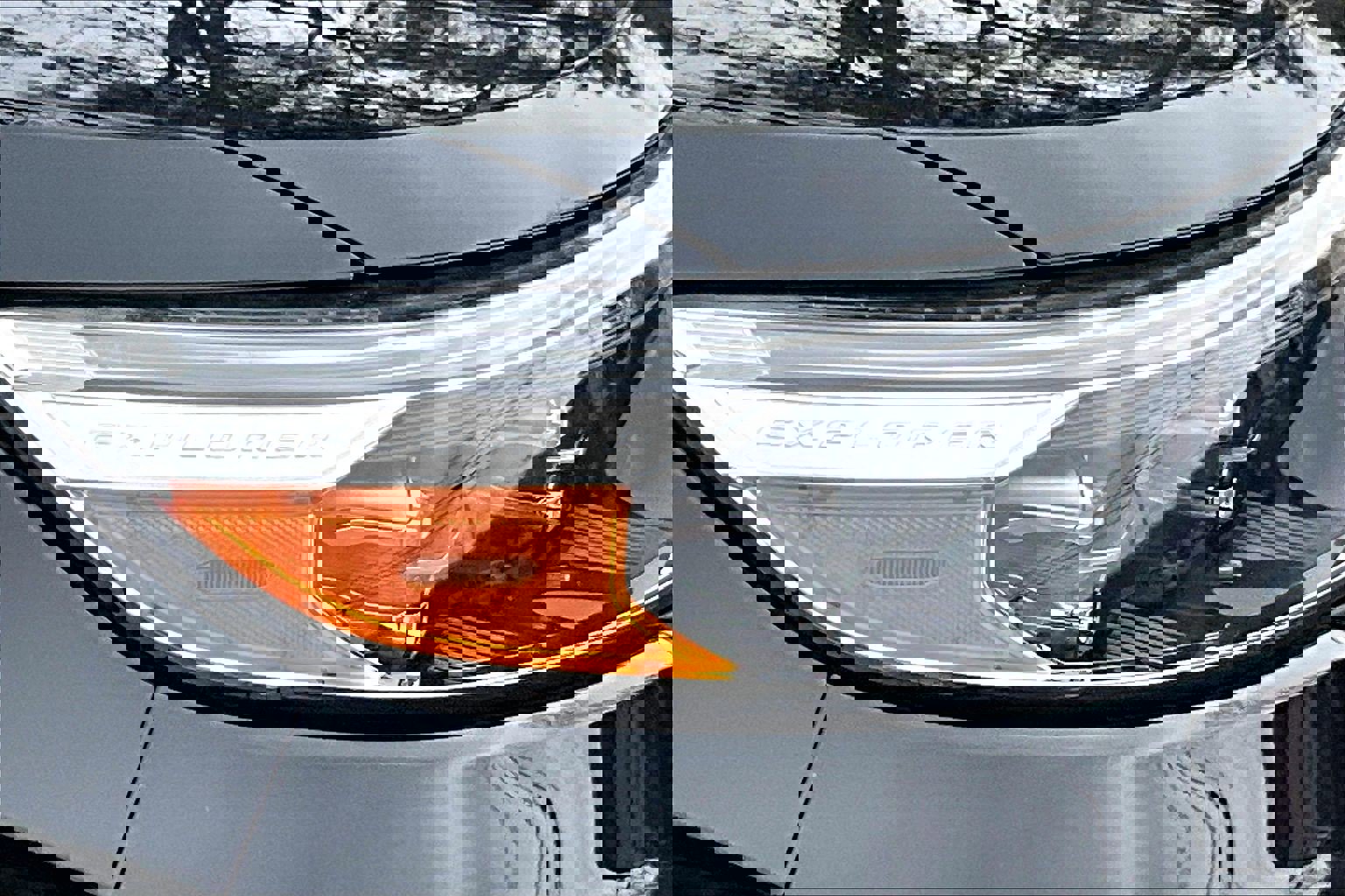 Certified 2022 Ford Explorer Limited w/ Equipment Group 301A image 30