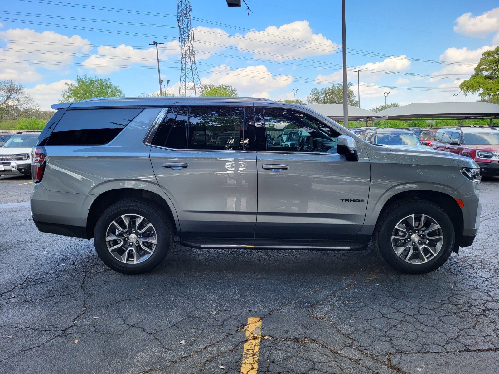 Used 2024 Chevrolet Tahoe LS w/ Driver Alert Package image 2