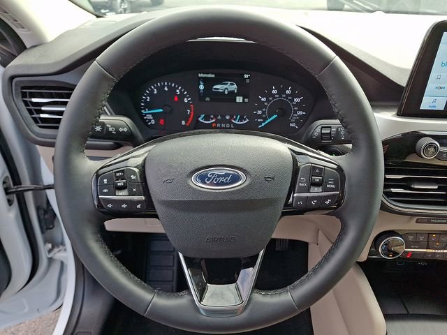 Certified 2022 Ford Escape SEL image 19