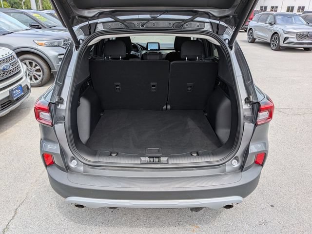 Certified 2023 Ford Escape Active AWD/4WD image 19