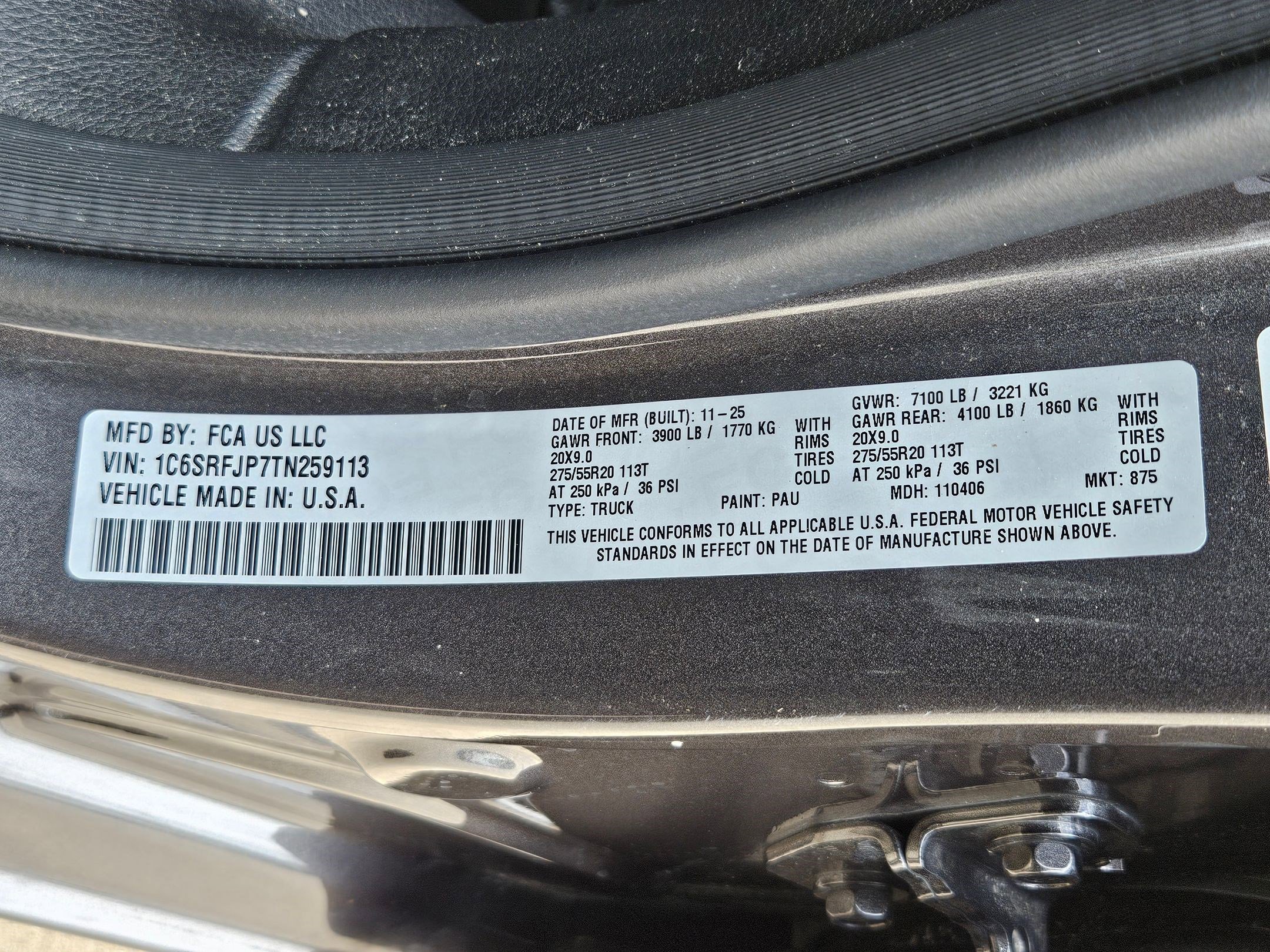 Used 2026 RAM 1500 Laramie AWD/4WD image 34