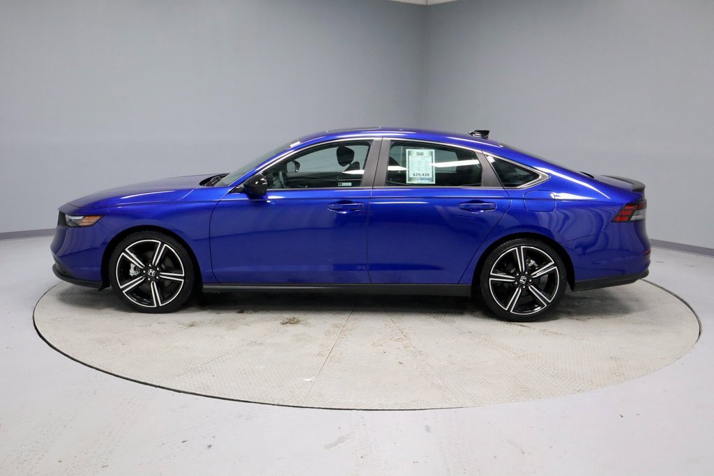 Used 2024 Honda Accord Sport image 7