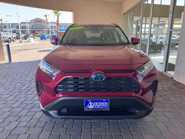 Used 2021 Toyota RAV4 LE w/ Carpet Mat Package (TMS) AWD/4WD image 8