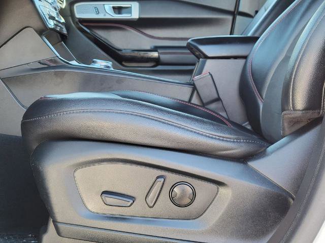 Certified 2023 Ford Explorer ST-Line w/ Class IV Trailer Tow Package image 24