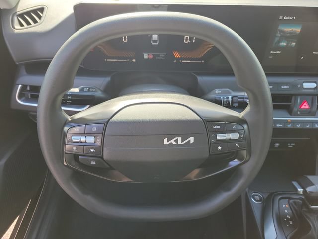 Used 2025 Kia K4 FWD image 22