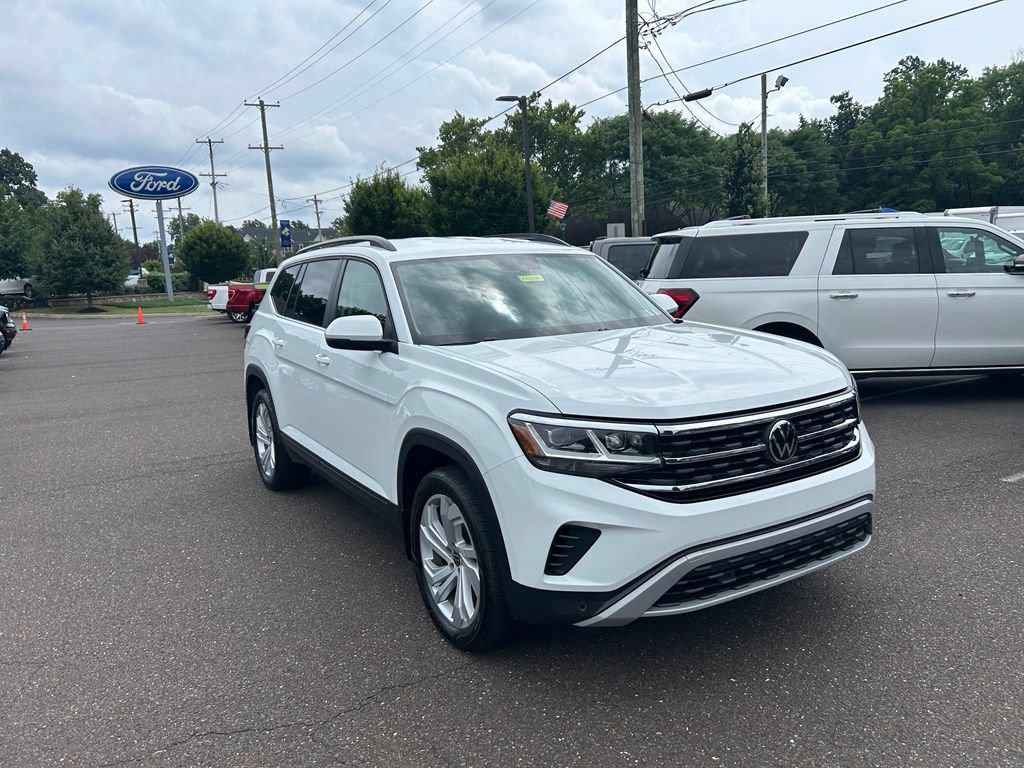 Used 2023 Volkswagen Atlas SE AWD/4WD image 3