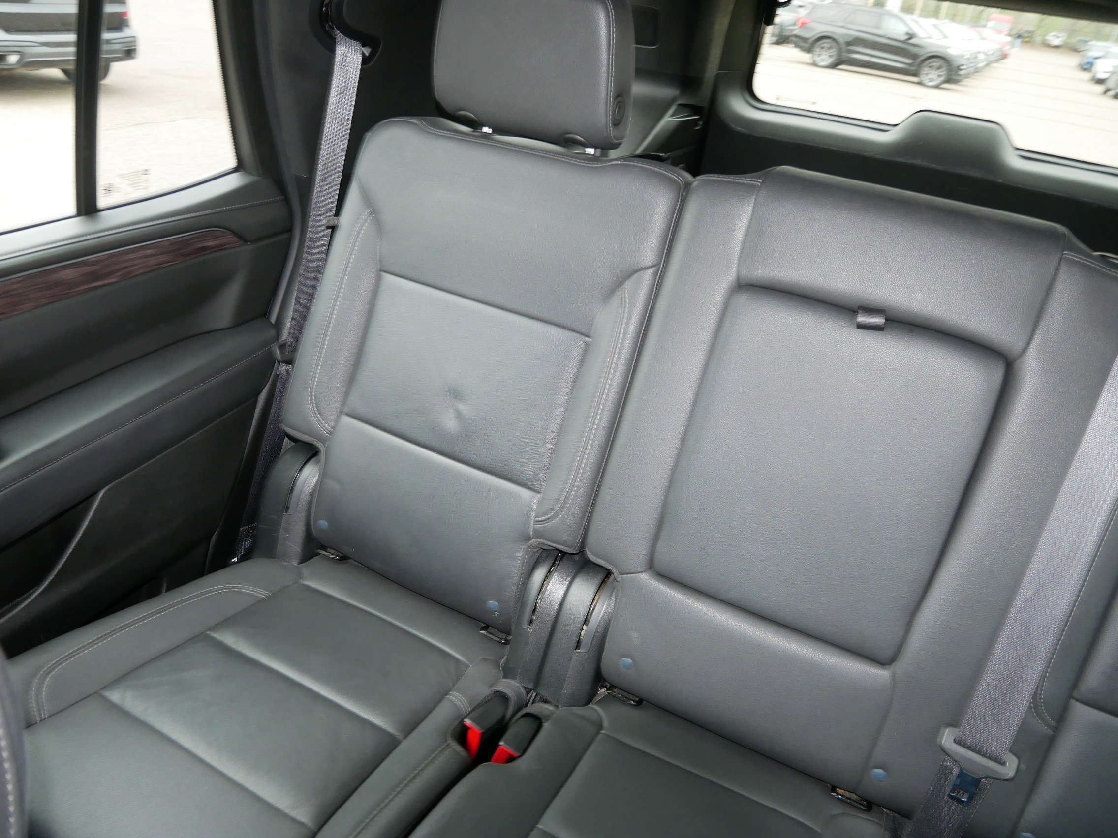 Used 2023 Chevrolet Tahoe LT AWD/4WD image 12