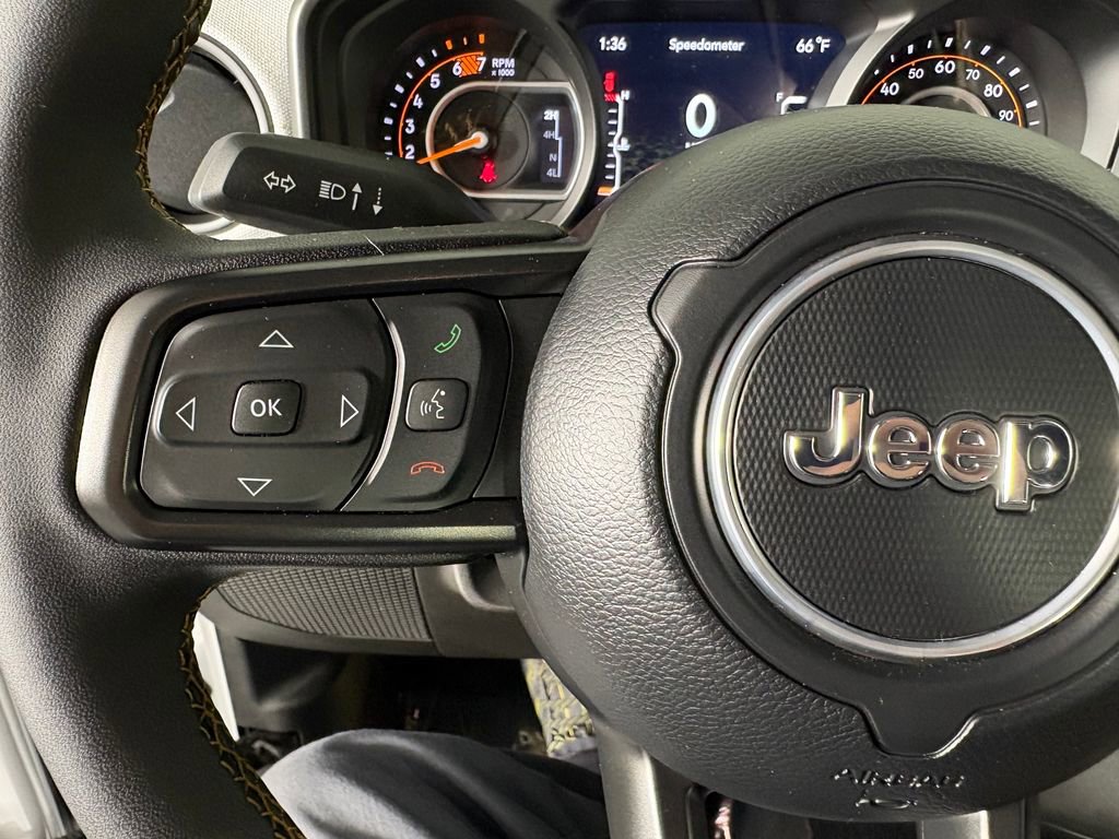 Used 2024 Jeep Wrangler Unlimited Sport AWD/4WD image 22