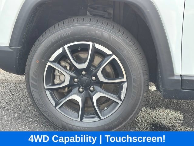Used 2024 Jeep Compass Trailhawk AWD/4WD image 21