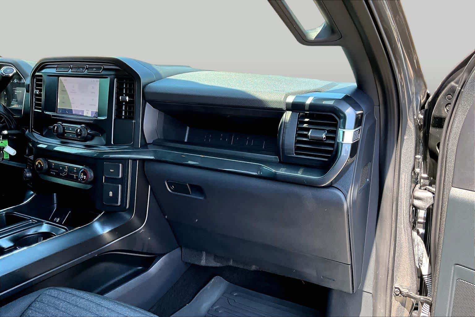 Certified 2022 Ford F150 XL w/ STX Appearance Package AWD/4WD image 19