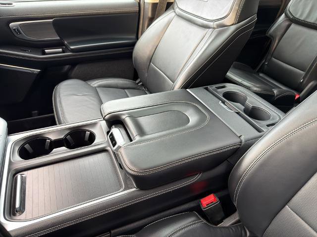 Certified 2025 Ford Expedition Max Platinum w/ Driver's Package image 36