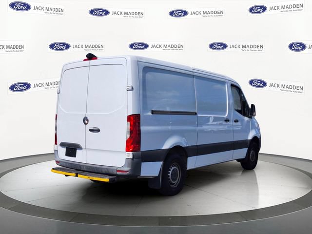 Used 2019 Mercedes-Benz Sprinter 144 image 5