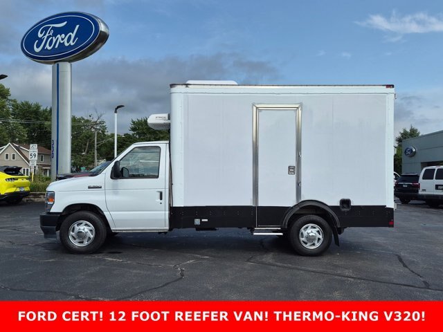 Certified 2024 Ford E-350 and Econoline 350 Super Duty w/ Power Windows & Locks Group RWD image 8