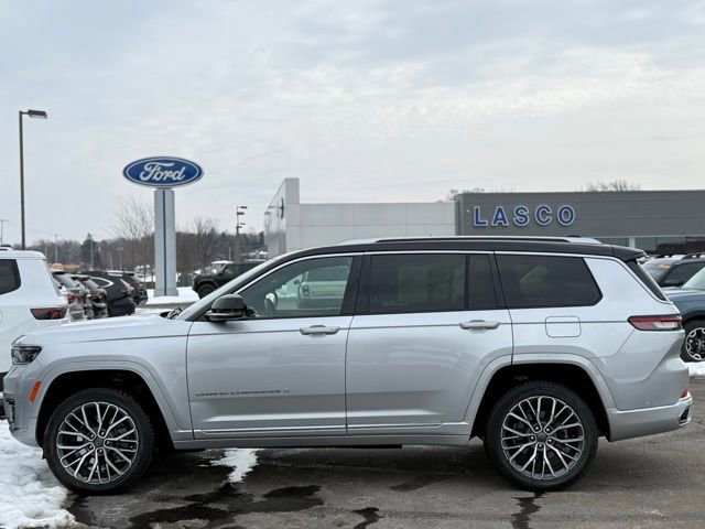 Used 2022 Jeep Grand Cherokee L Summit image 4