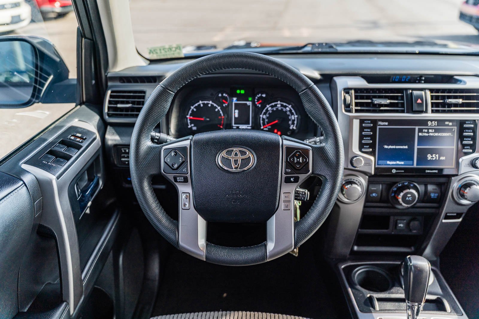 Used 2020 Toyota 4Runner SR5 image 24