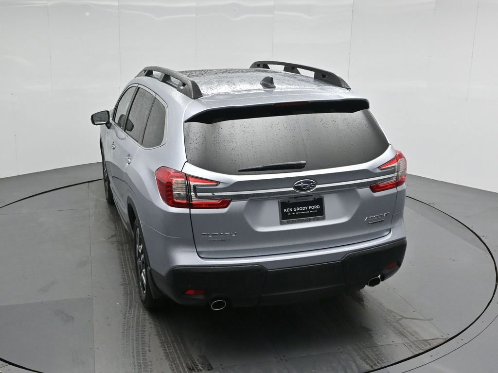 Used 2023 Subaru Ascent Limited w/ Technology Package image 18