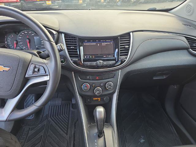 Used 2020 Chevrolet Trax LT w/ LT Convenience Package AWD/4WD image 25