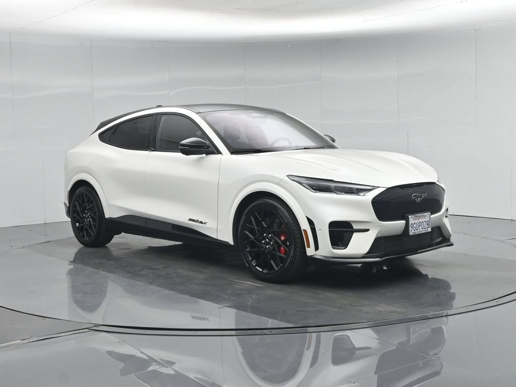 Certified 2023 Ford Mustang Mach-E GT w/ GT Performance Edition AWD/4WD image 39