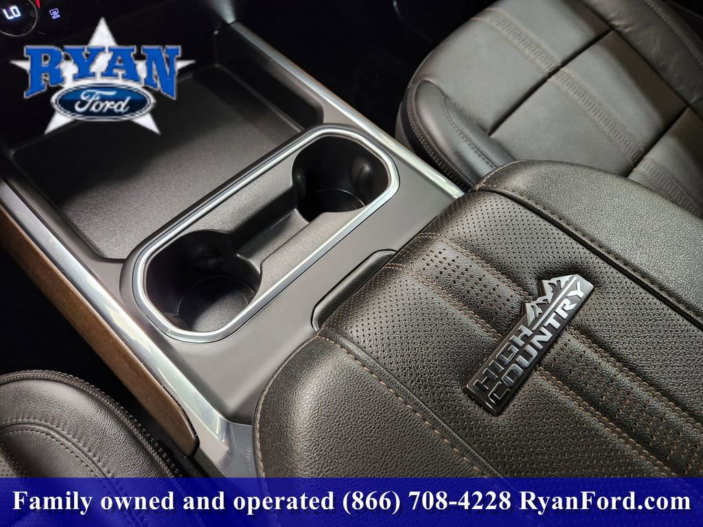 Used 2025 Chevrolet Silverado 2500 High Country image 15