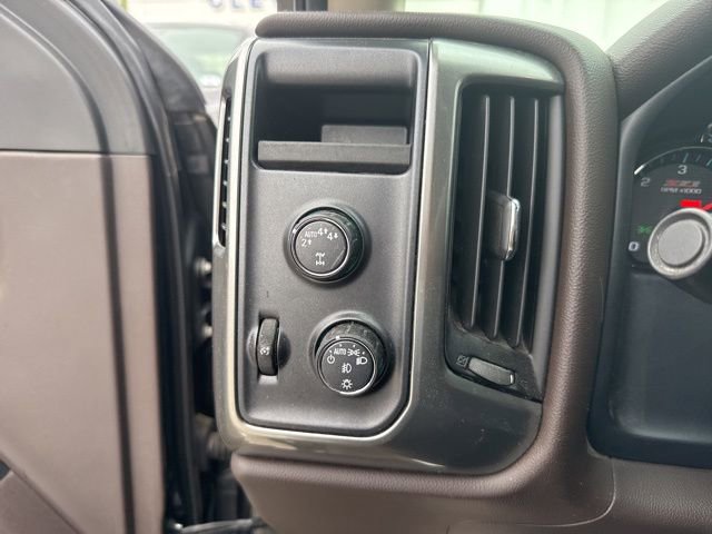 Used 2018 Chevrolet Silverado 1500 LT image 13