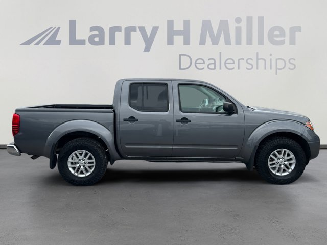 Used 2019 Nissan Frontier SV image 6