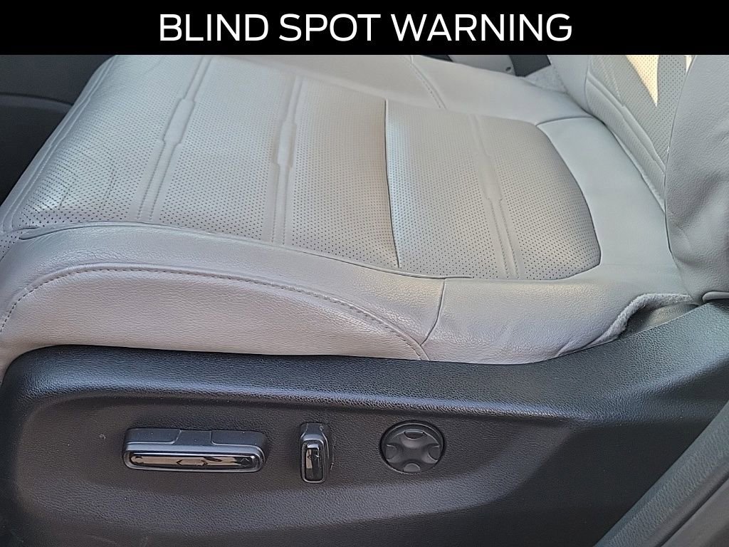 Used 2017 Honda CR-V EX-L image 17