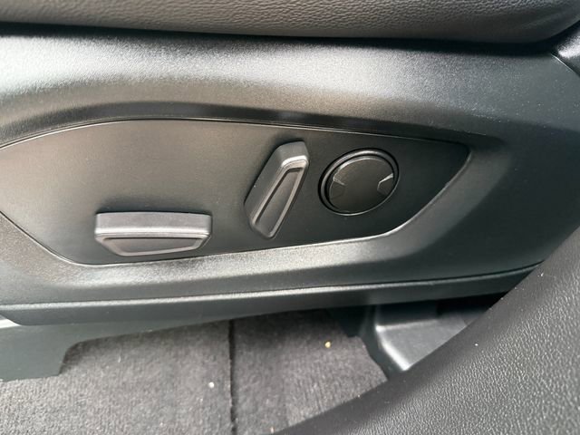 Certified 2023 Ford Explorer Limited w/ Equipment Group 301A image 28