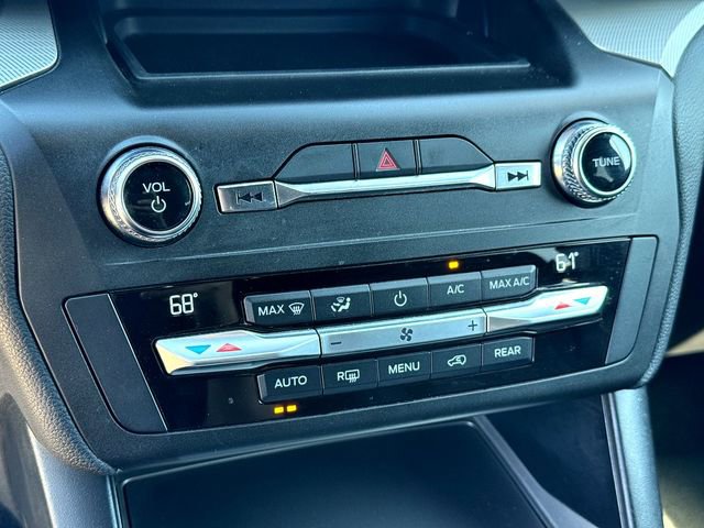 Certified 2020 Ford Explorer XLT w/ Equipment Group 202A image 19