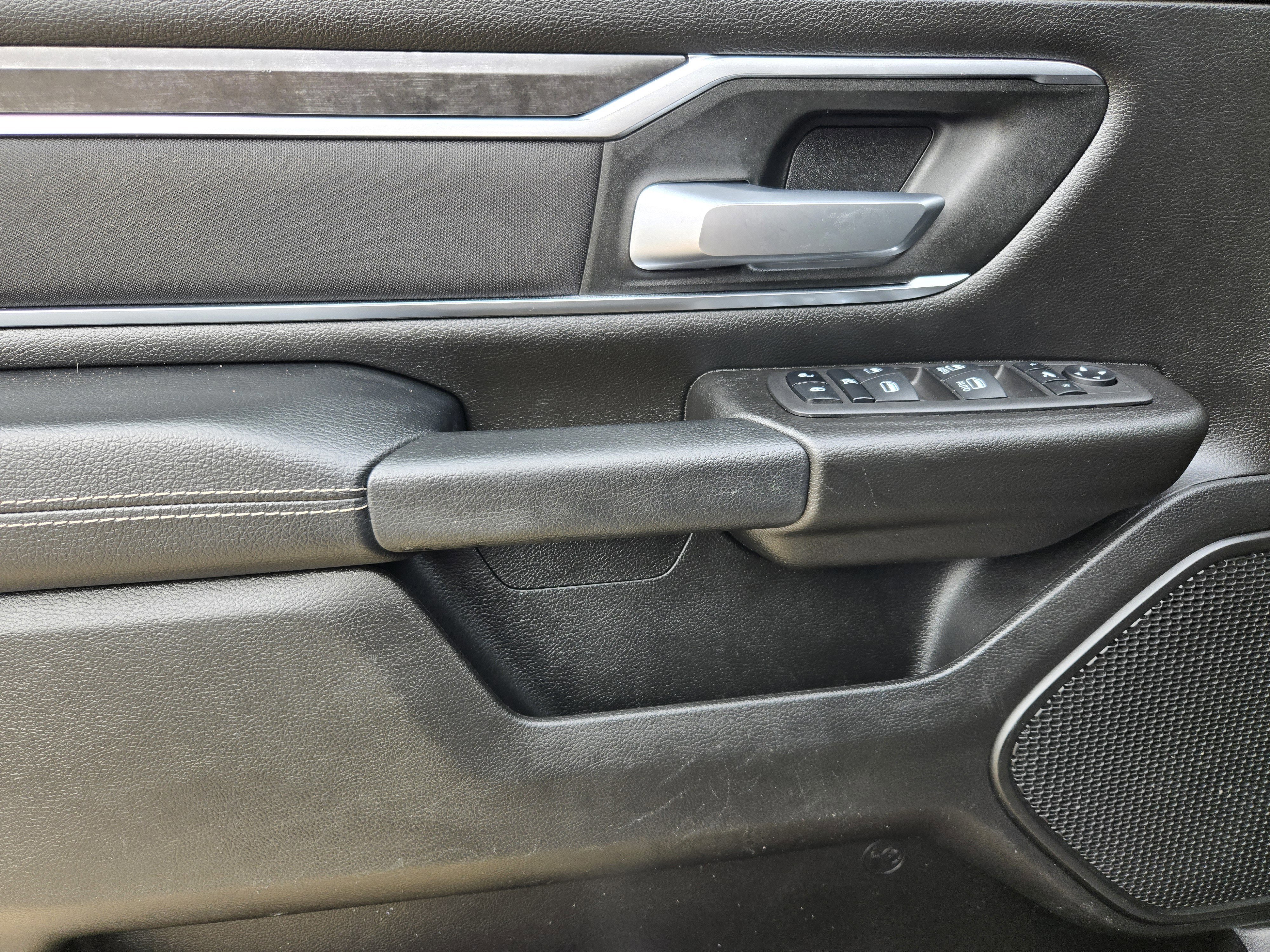 Used 2024 RAM 1500 Lone Star image 17