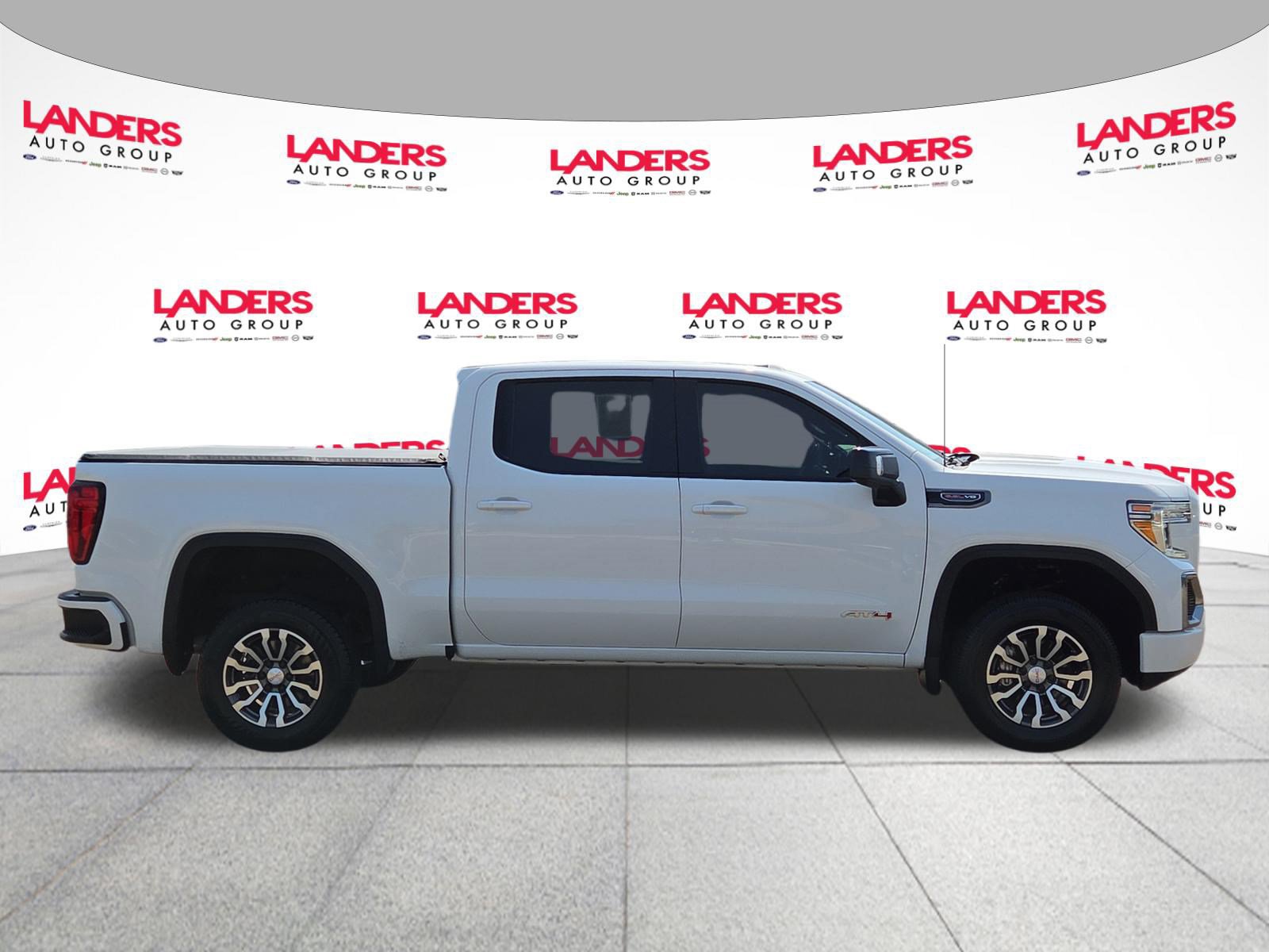Used 2021 GMC Sierra 1500 AT4 AWD/4WD image 2