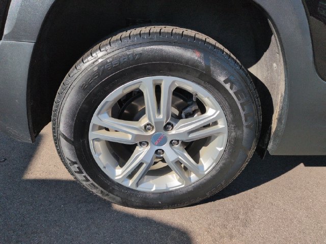 Used 2022 GMC Terrain SLE w/ Driver Convenience Package AWD/4WD image 12