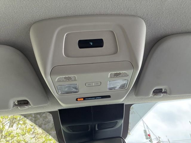 Certified 2025 Ford Transit 250 Low Roof w/ Exterior Upgrade Package RWD image 18