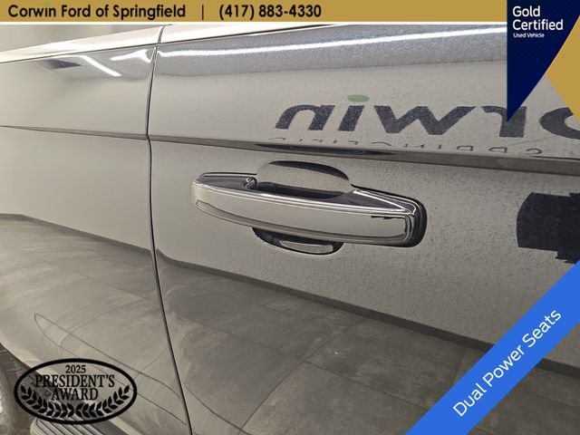 Certified 2025 Ford Expedition Active AWD/4WD image 9