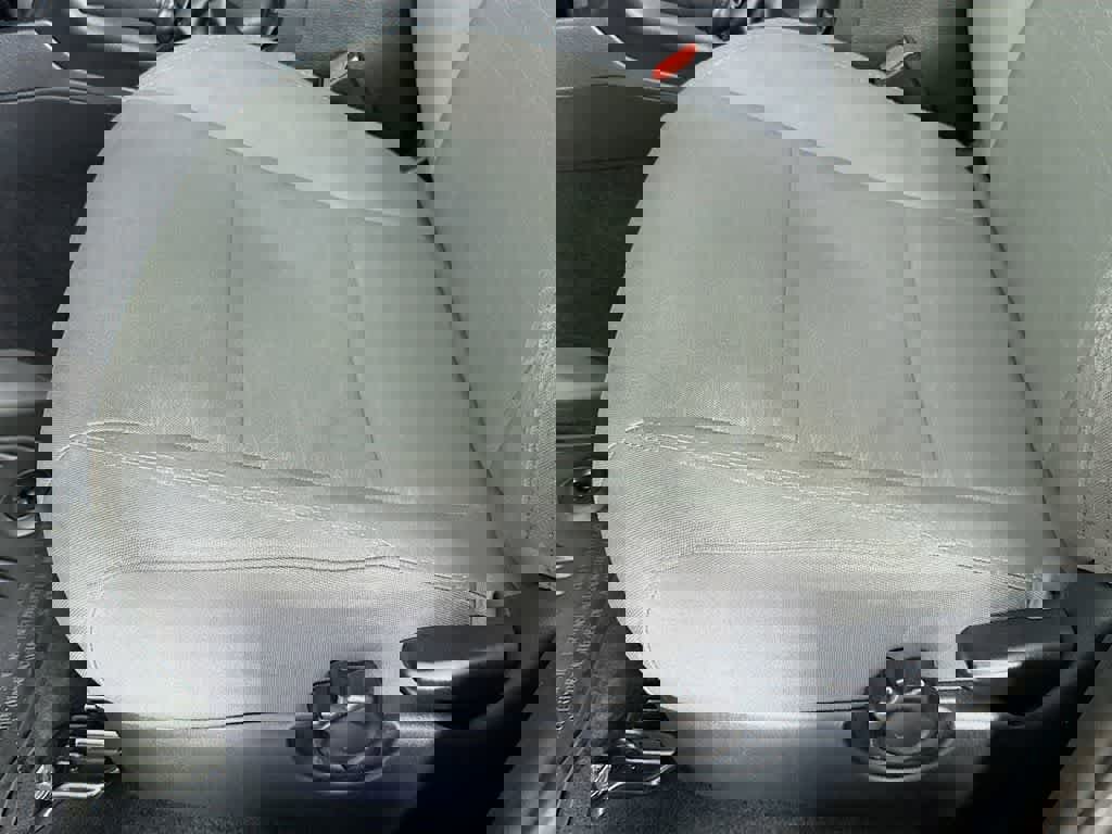 Used 2018 Toyota Tacoma SR w/ SR Convenience Package image 27