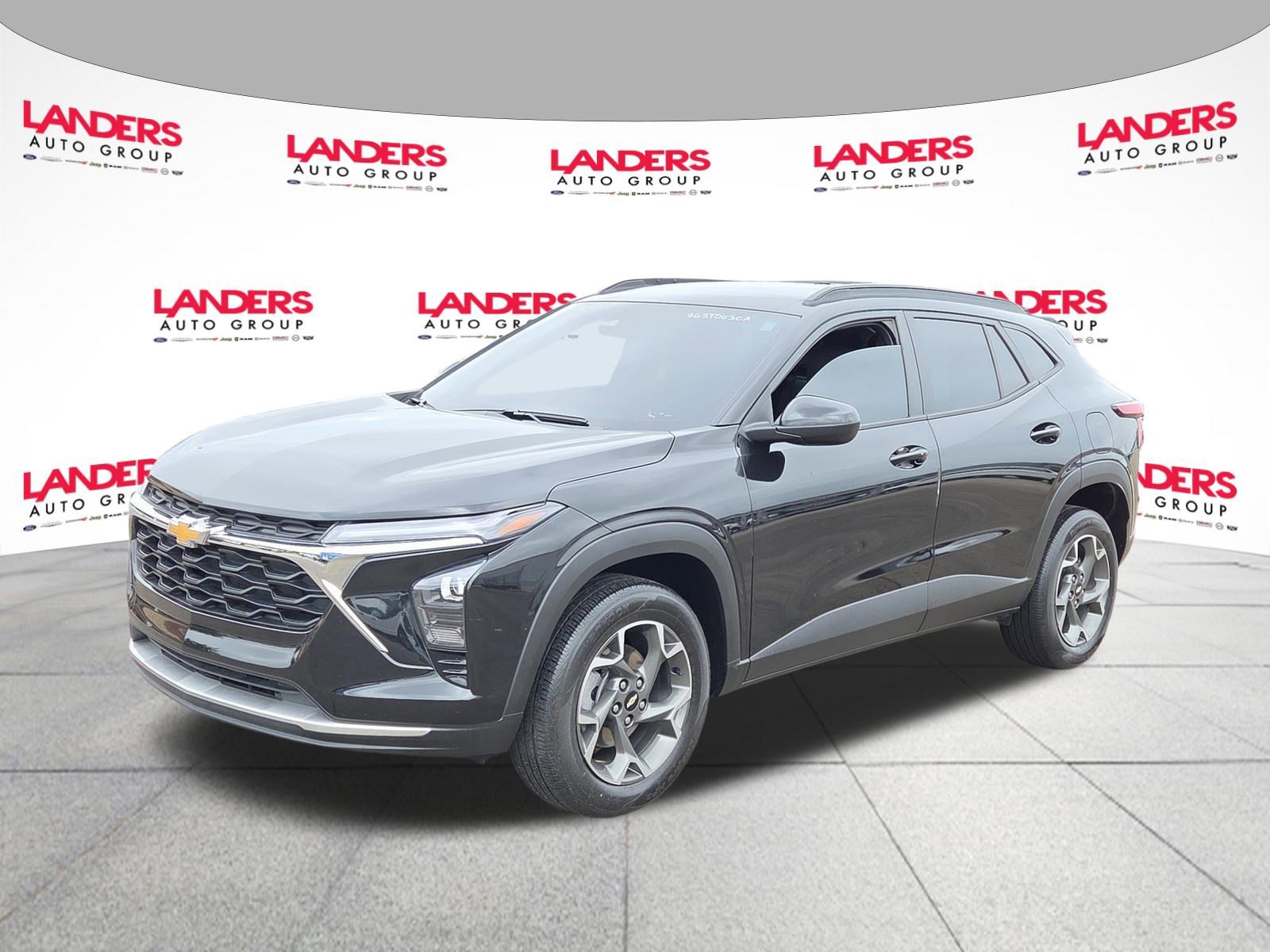 Used 2024 Chevrolet Trax LT w/ Driver Confidence Package FWD image 7