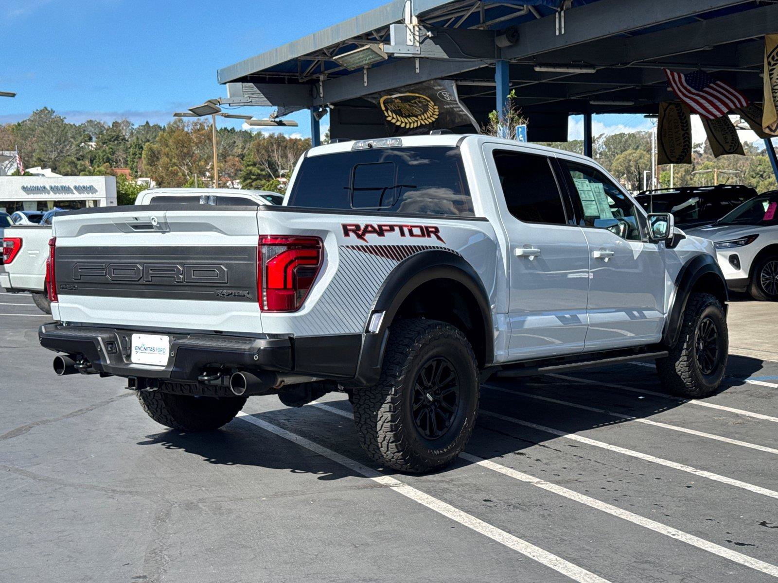 Certified 2025 Ford F150 Raptor AWD/4WD image 12