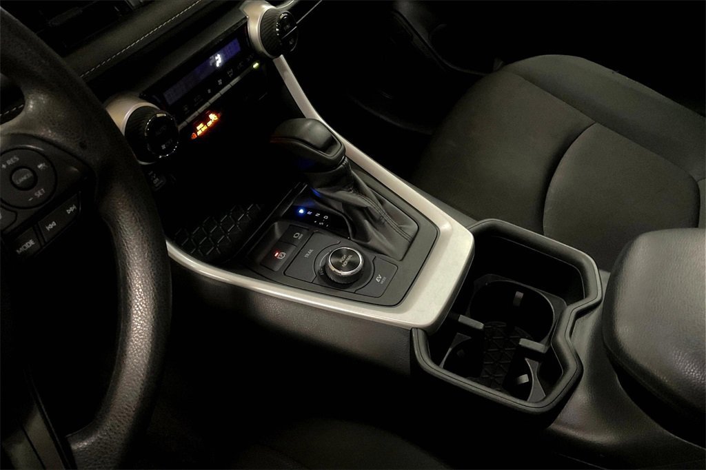 Used 2024 Toyota RAV4 XLE image 16