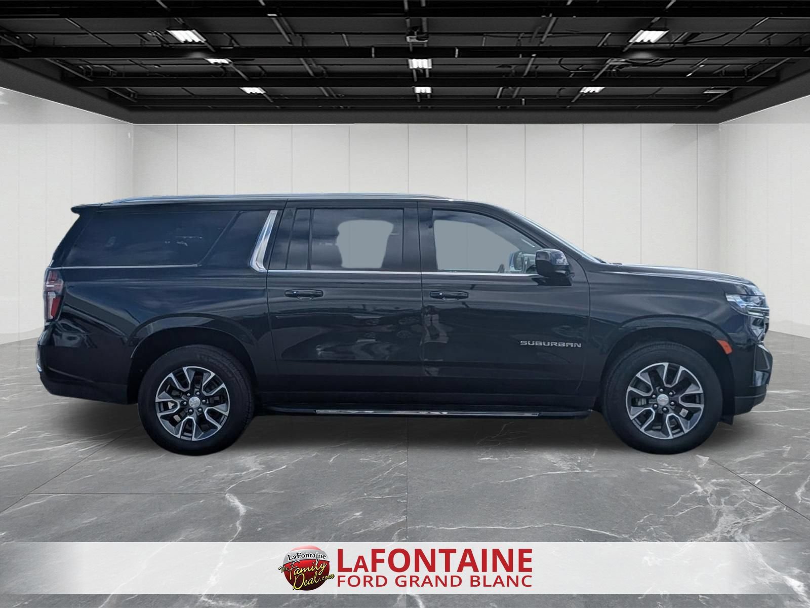 Used 2023 Chevrolet Suburban LS w/ Driver Alert Package AWD/4WD image 6