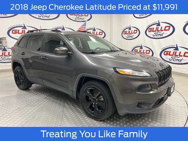 Used 2018 Jeep Cherokee Latitude w/ Altitude Package FWD image 1