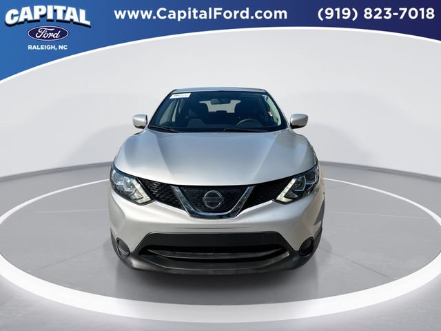 Used 2019 Nissan Rogue Sport S FWD image 3