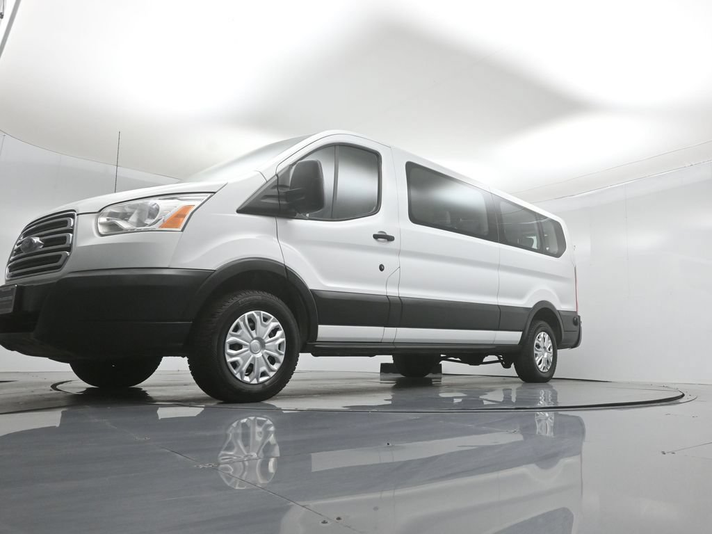 Certified 2019 Ford Transit 350 XLT RWD image 45