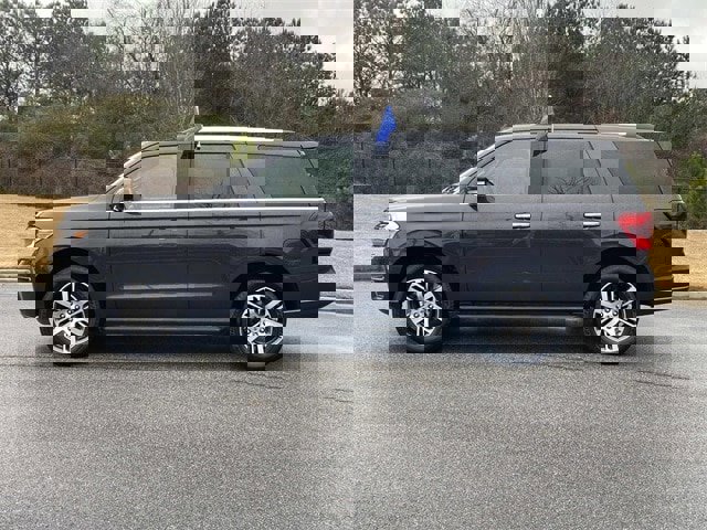 Certified 2024 Ford Expedition Limited image 5