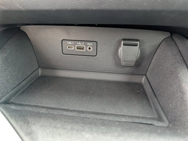 Used 2025 Nissan Altima 2.5 SV AWD/4WD image 16