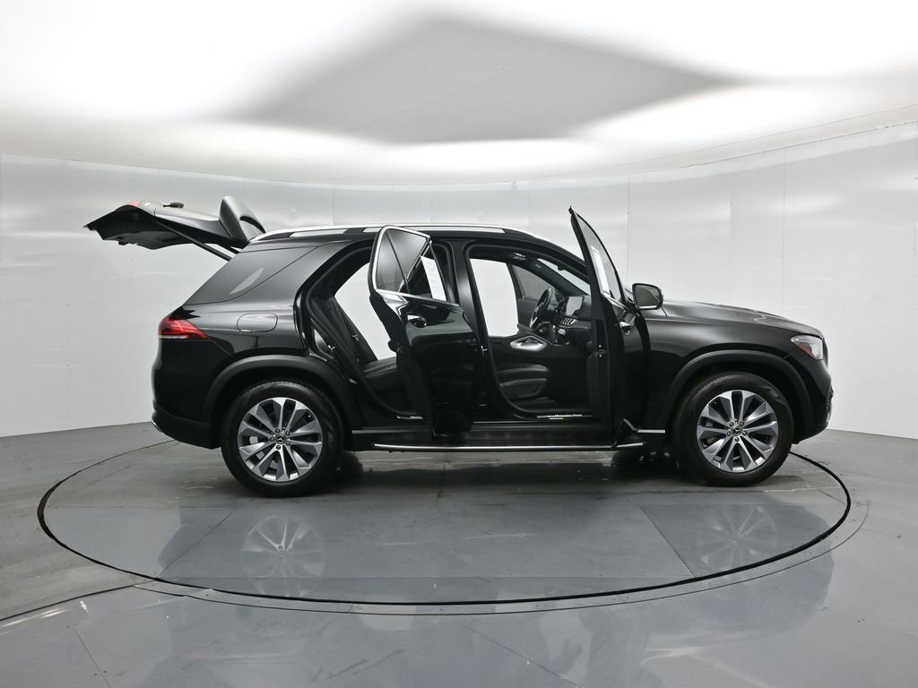 Used 2023 Mercedes-Benz GLE 350 4MATIC w/ Premium Package image 32