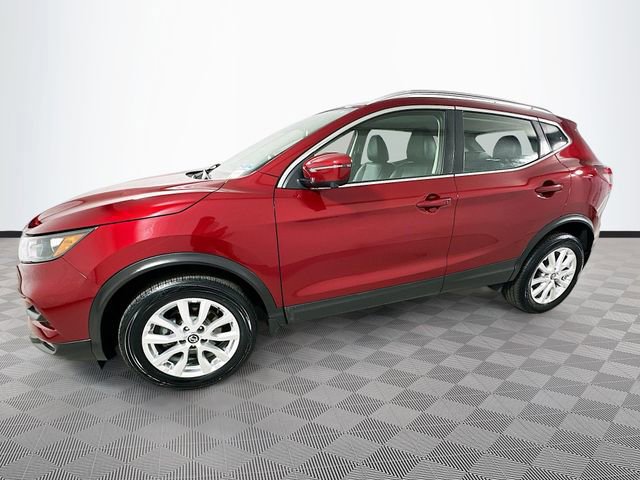 Used 2021 Nissan Rogue Sport SV w/ Technology Package image 2